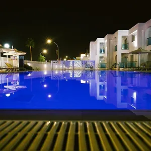 2* Aparthotel Kaos
